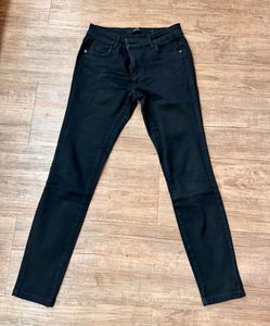 Vero Moda Stretchable Denim Jeans(Jeggings)