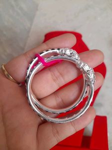 Silver Bangles Nazariyea