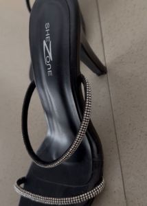 SHEZONE Heels