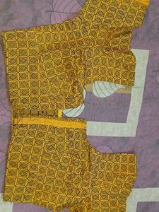 Vintage Yellow Patterned Set