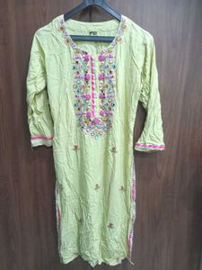 Embroidered Green Kurta