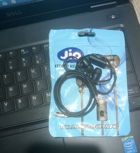 Headphone