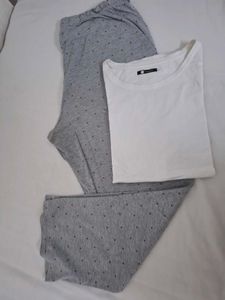 XXL Symbol Tshirt And Dreamz By Pantaloons Pyjama