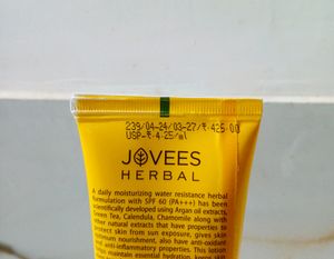 Jovees Herbal Sunscreen