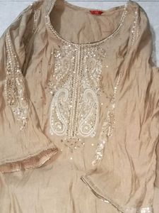 Elegant Embroidered Kurta