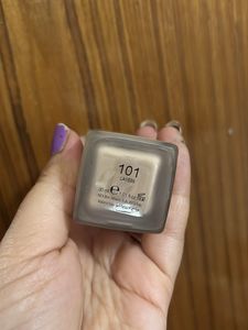Korean Foundation skin like finish