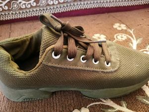 Sports Shoe