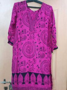 Rose &amp; Black Straight Kurta