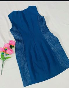 Elegant Blue Sleeveless Dress