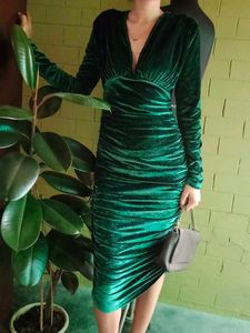 SHEIN Emerald Deep Green Velvet Ruched Dress