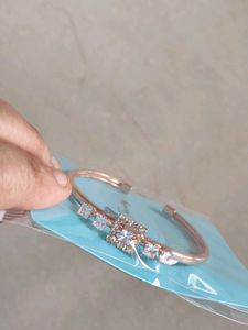 Sparkling Rose Gold Bracelet