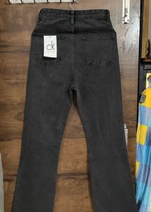Straight Fit Charcoal Coloured Denim Jeans ✨❤️‍🔥