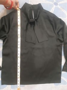 Black Women Top Size: 38inc.