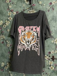 oversize Tiger Graphic tshirt