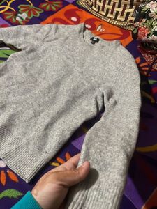 Grey Colour Wollen Sweater