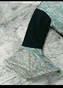 Crop Top With Skirt💚