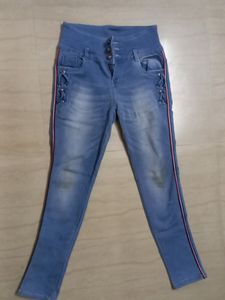 Denim 3 Botton Jeans Waist 30.. Strechable