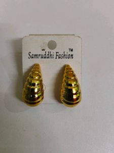 Gold Tone Fashion Earrings