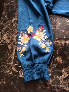 Tortoise Top With Embroidery