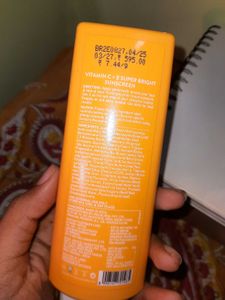 Dot &amp; key Vit C Sunscreen