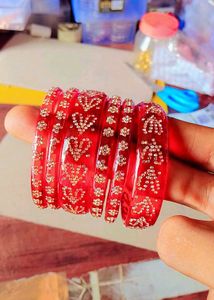 All Size Glass Dangless Kada Set