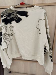 Floral Print Sweatshirt