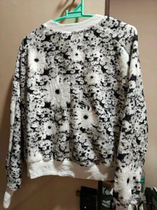 Patterned Pullover Sweater