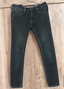 DARK WASH DENIM JEANS