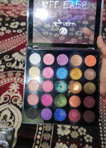 Eyeshadow Palette 🌺🌺🎨 🥳 SALL🌟🌟🎉