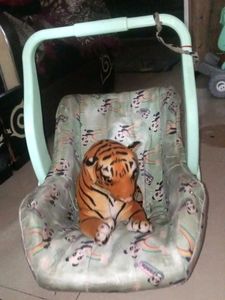 Baby Bed ,Paalna,Swing Jula,Car Seat.bath Tub,