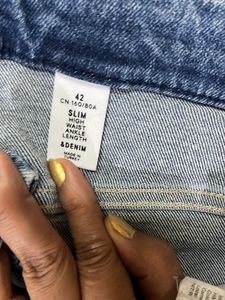 H&amp;M Highwaist Slimfit Jeans