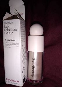 Rare beauty highlighter