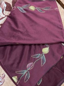 velvet stole for winters