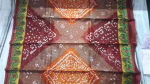 New Bagalpuri Silk Bandhini Saree With Blouse