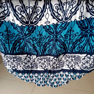 Fitted Patterned Top