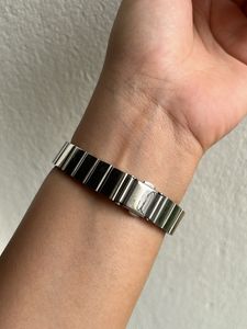 NEW TITAN WATCH FOR WOMAN
