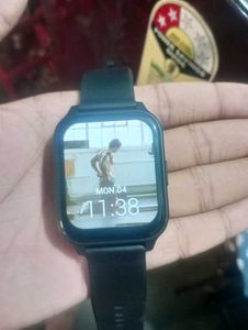 Boat Smartwatch
