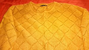 Unisex Beautiful Yellow Sweatshirt For Winters
