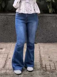 Flare Jeans