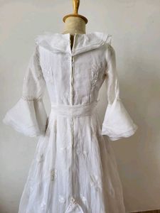 Pretty Gown