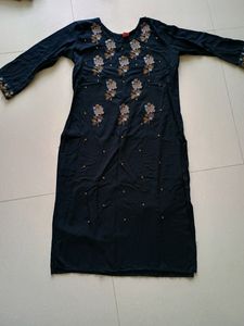 black Colur Kurta With Gold Colour Embroidery