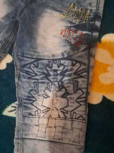 Stylish Blue Patterned Jeans