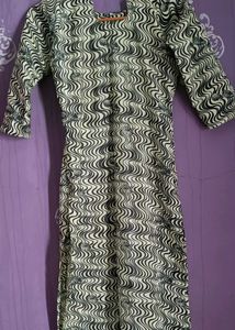 Women&#39;s Beautiful Printed Kurta