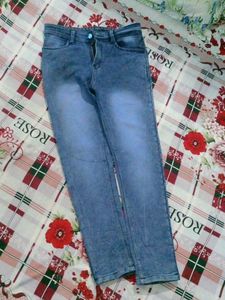 Light Wash Denim Jeans