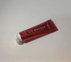 Lip Masque With Peptide. Overnight Hydration Mask