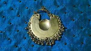Black Metal Sliver Earring