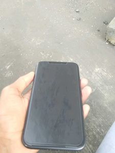 iPhone 11 - Black