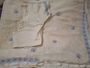Pure Georgette Saree With Blouse