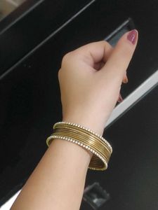 ✨ Stylish Golden Bangles✨
