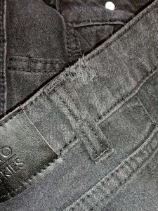 Tokyo Talkies Flared Jeans | Basics Black